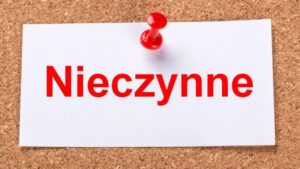 tablica z informacją nieczynne